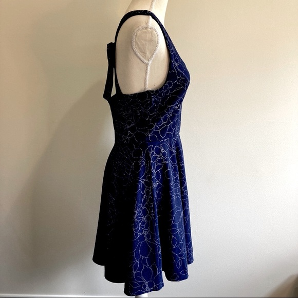 Row A Navy, Silver Pullover Sleeveless Party Dress - Picture 3 of 6